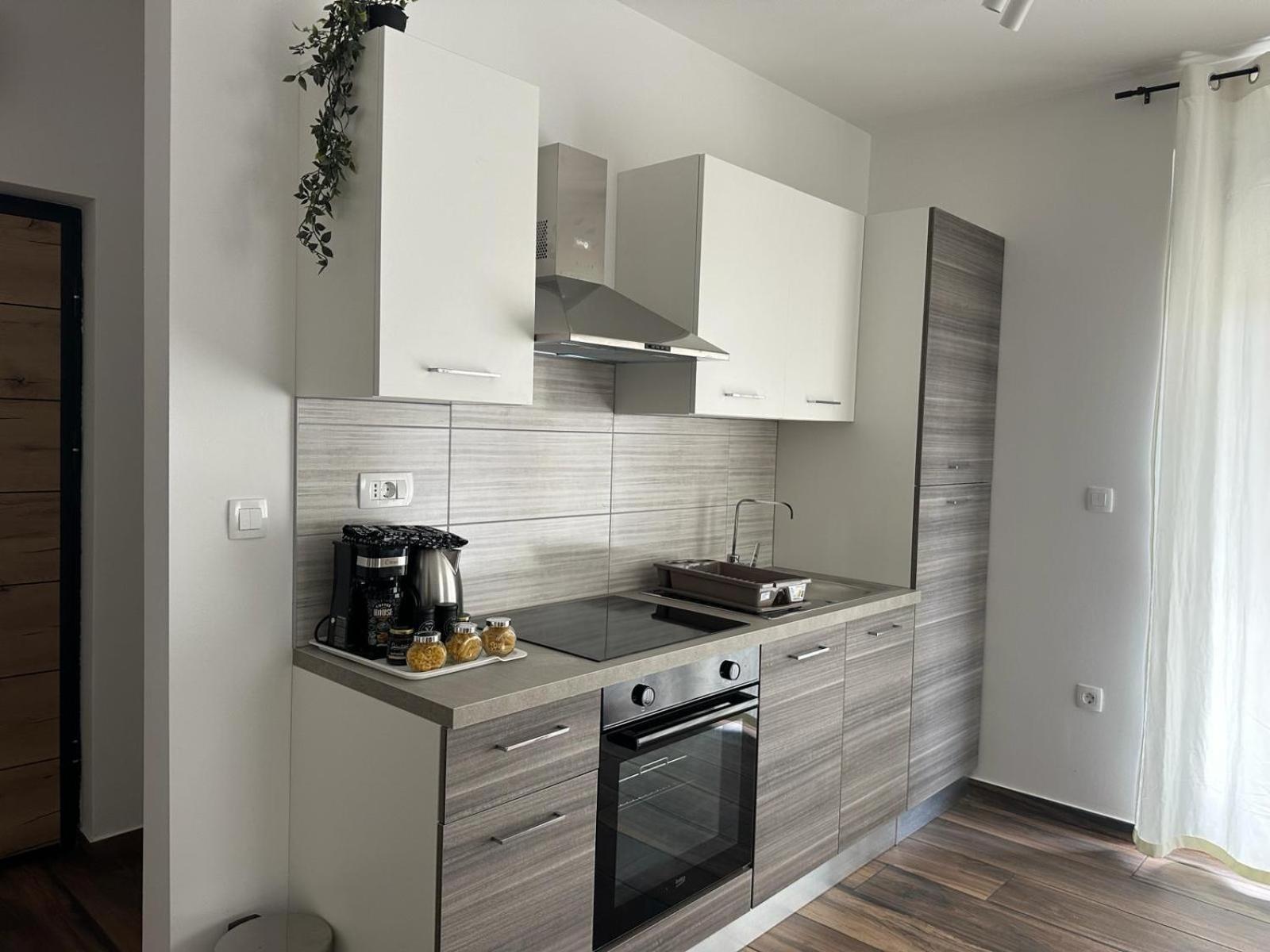 Apartments Harmony Hills プーラ エクステリア 写真
