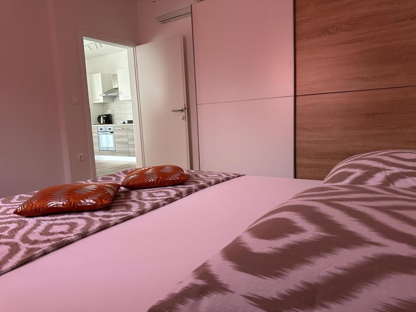 Apartments Harmony Hills プーラ エクステリア 写真